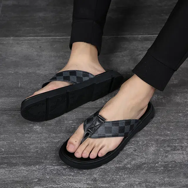 佐塞斯 简约时尚百搭舒适人字拖鞋 男款 黑色