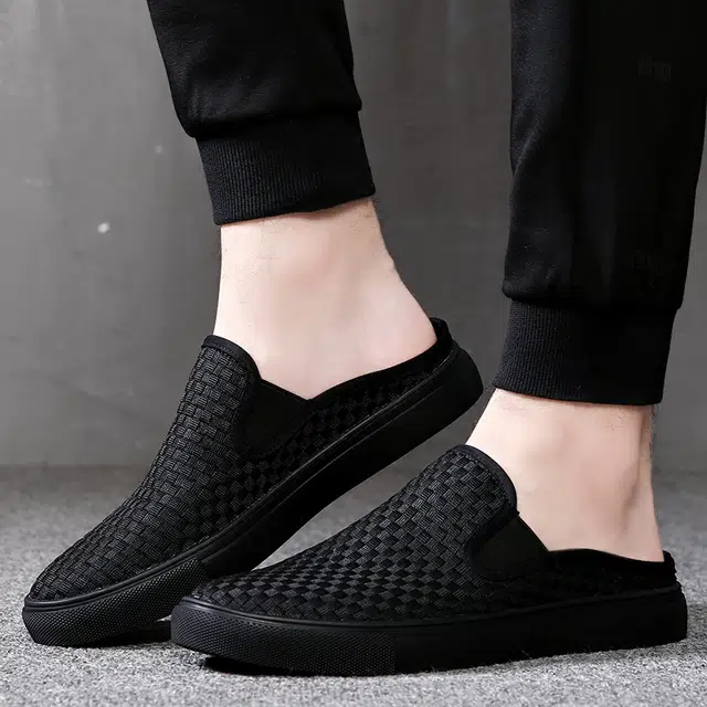 佐塞斯 简约时尚舒适百搭包头拖鞋 男款 黑色