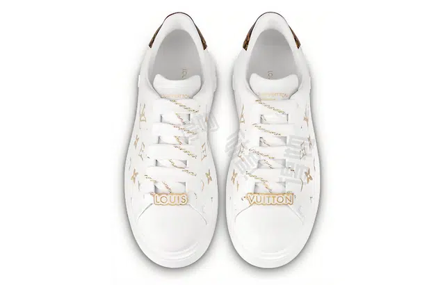 LOUIS VUITTON Time Out logo