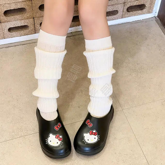 Hello Kitty x Sanrio eva