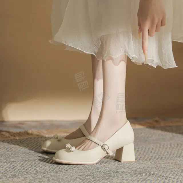 KATHRYN WILSON 6cm