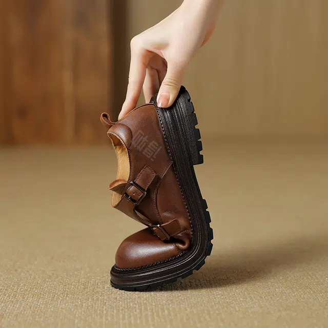 5.6cm