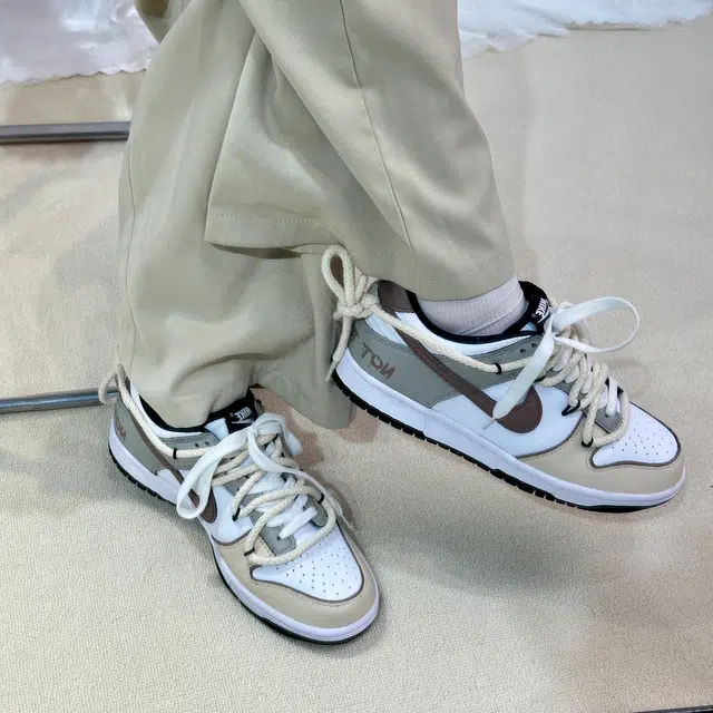 Nike Dunk Low GS Brown Breeze