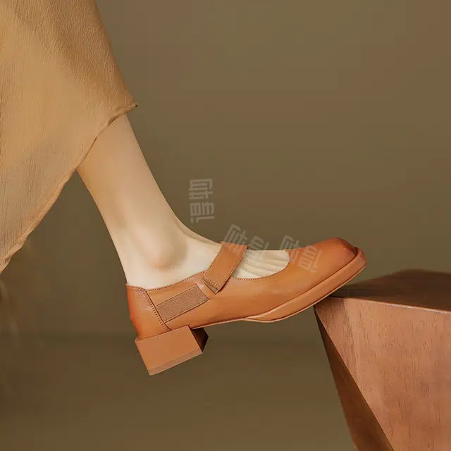 子骁 简约 舒适 女士休闲单鞋 女款