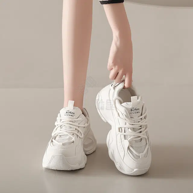 URBAN AUTHENTIC