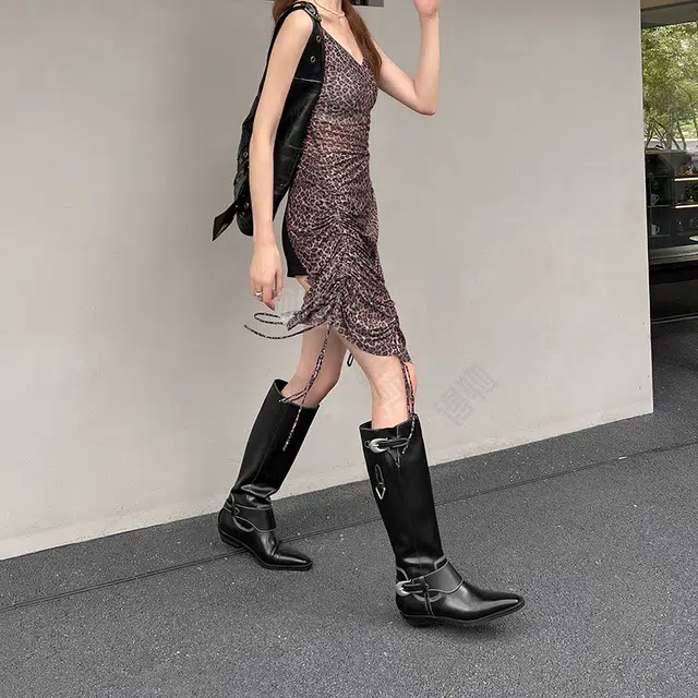 AIQINISHA 3