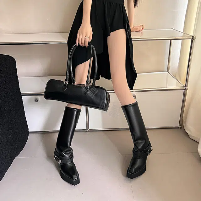 AIQINISHA