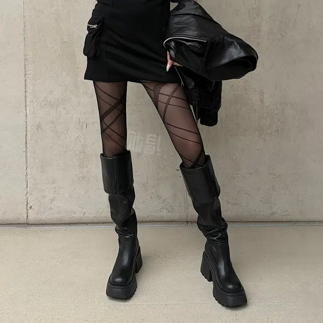 AIQINISHA 8