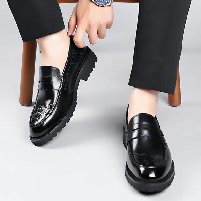 罗蒙 牛皮革 百搭商务 简约透气 休闲鞋 男款