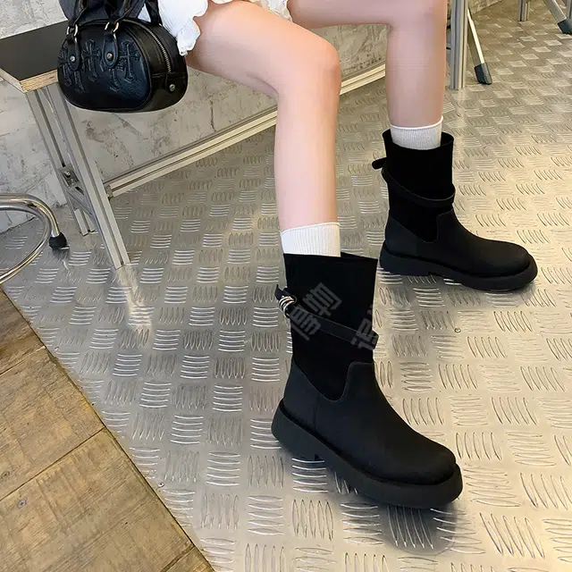 Yeezyy Reezy 4