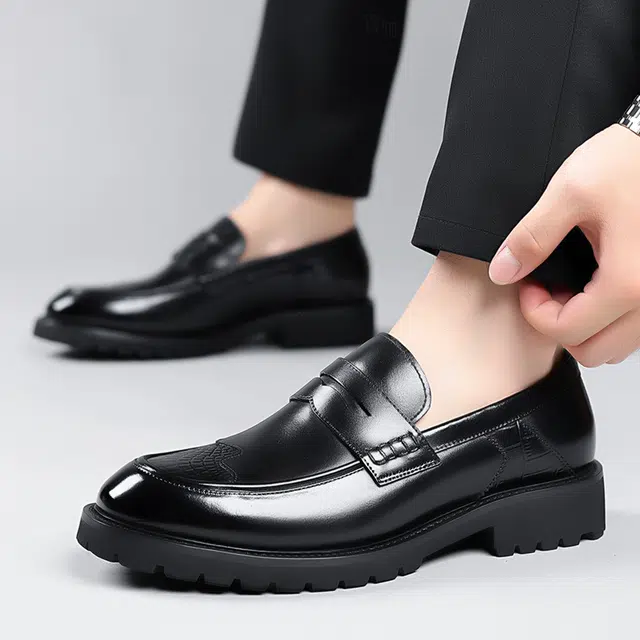 罗蒙 牛皮革 百搭商务 简约透气 休闲鞋 男款