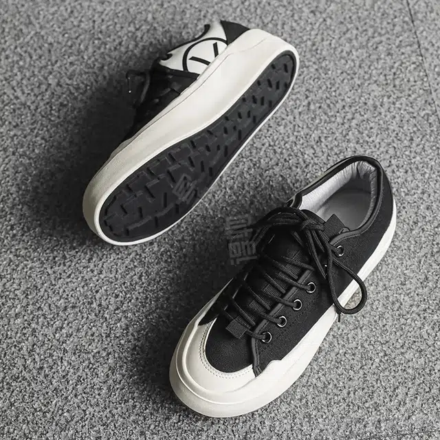 URBAN AUTHENTIC
