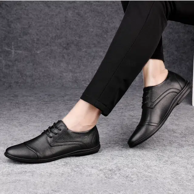 公牛雷霆 头层牛皮 软底时尚百搭个性 休闲鞋 男款