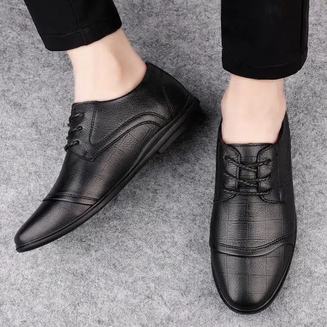 公牛雷霆 头层牛皮 软底时尚百搭个性 休闲鞋 男款