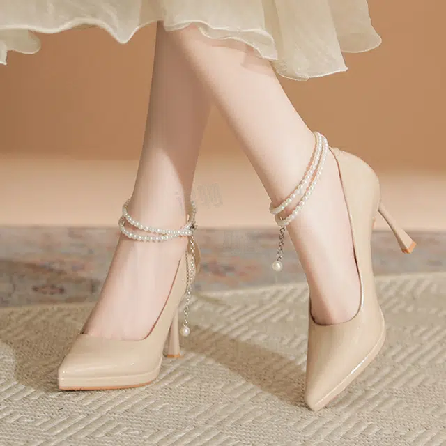 KATHRYN WILSON 8cm