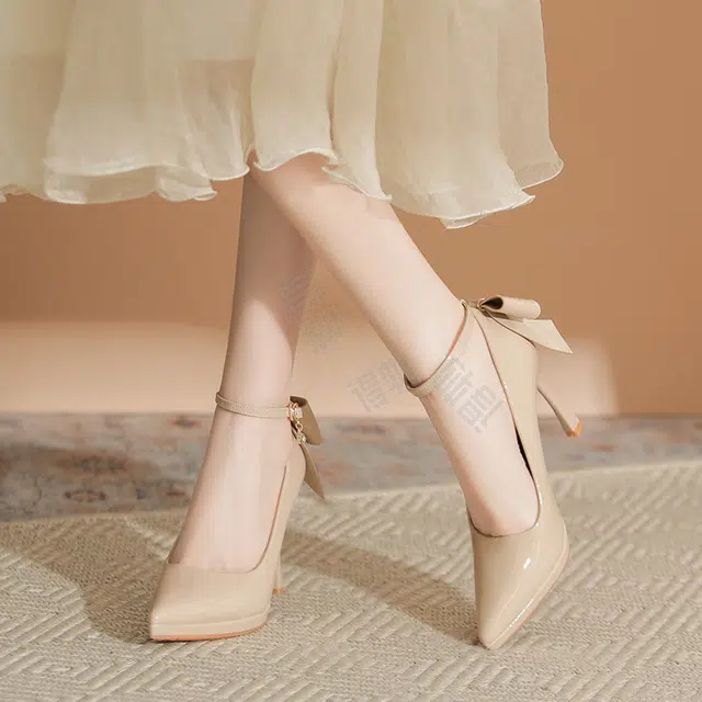 KATHRYN WILSON 8cm