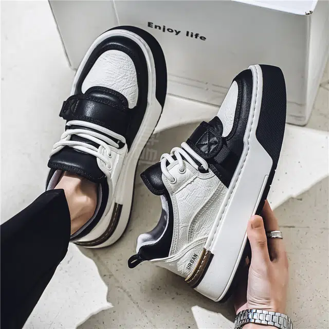 URBAN AUTHENTIC