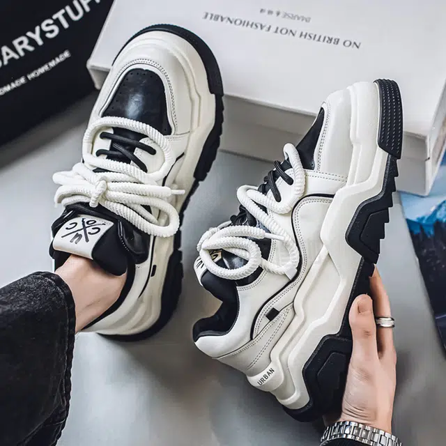 URBAN AUTHENTIC