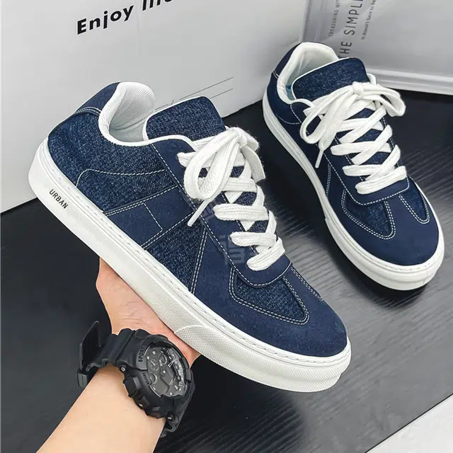URBAN AUTHENTIC