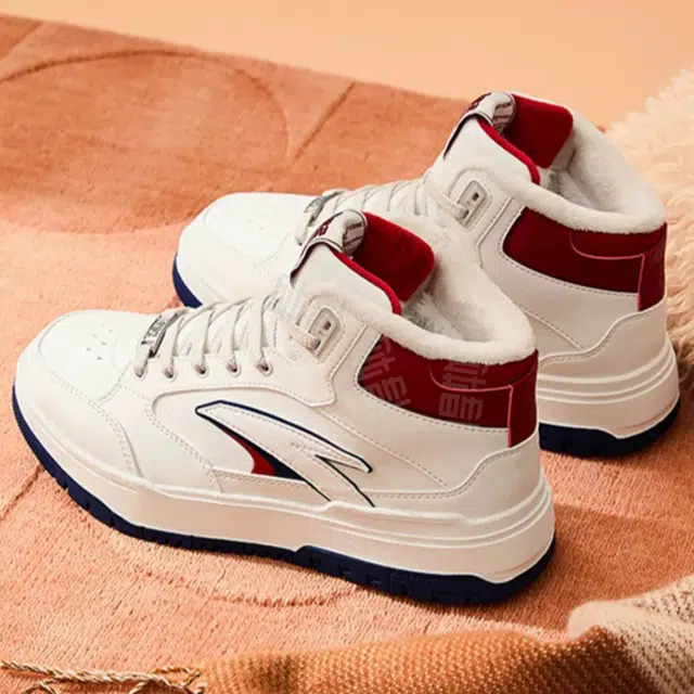 Anta 982