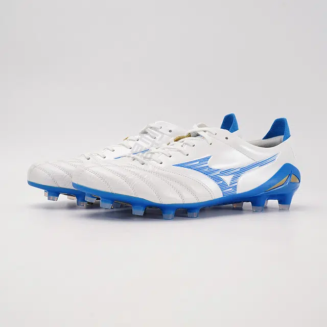 Mizuno Morelia Neo 4