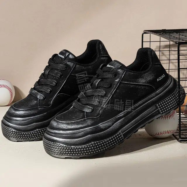 AQUASCUTUM