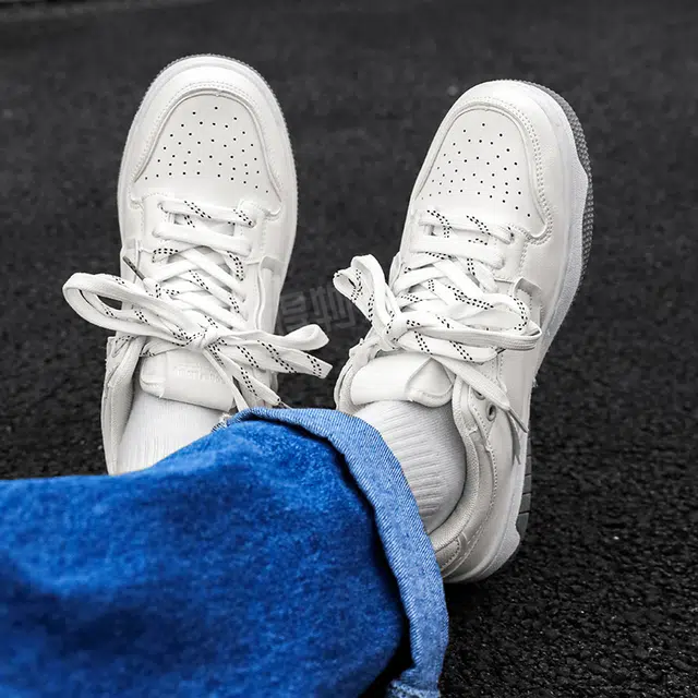 URBAN AUTHENTIC