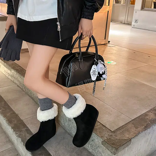 AIQINISHA