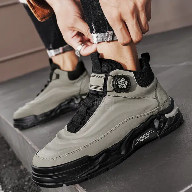 URBAN AUTHENTIC