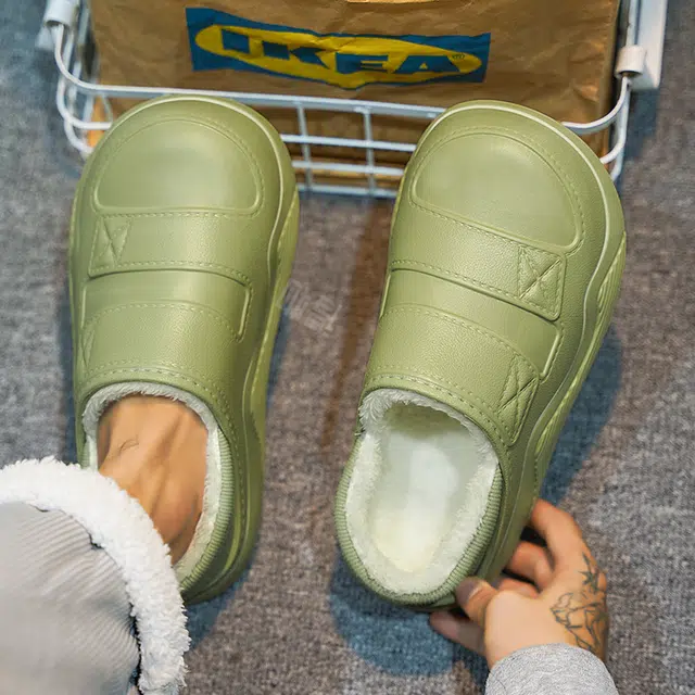 URBAN AUTHENTIC EVA