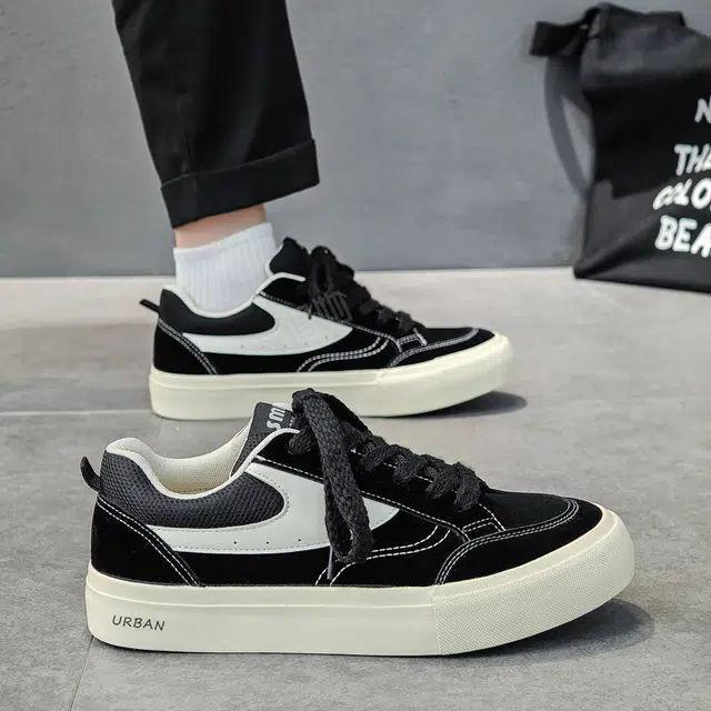 URBAN AUTHENTIC