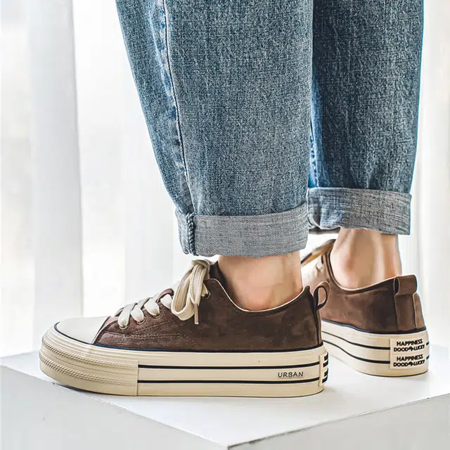 URBAN AUTHENTIC