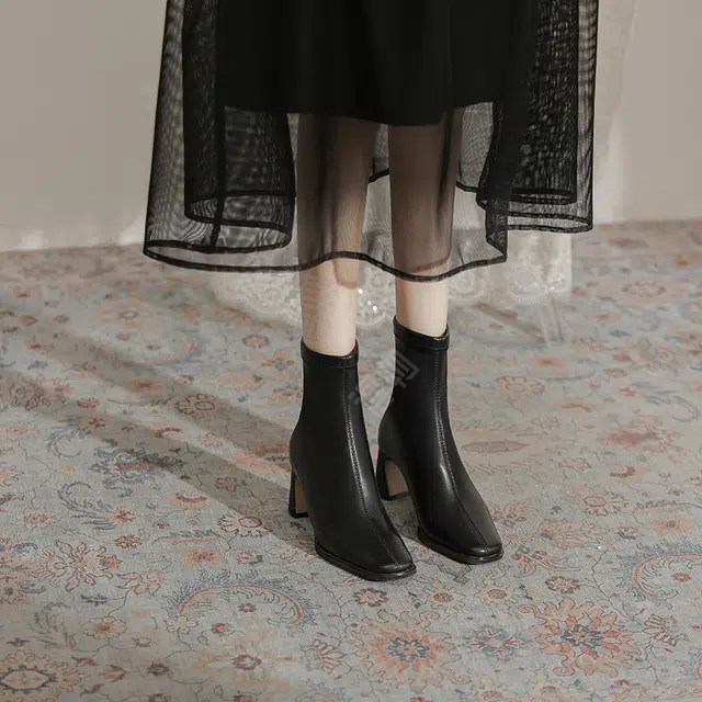 KATHRYN WILSON 7cm