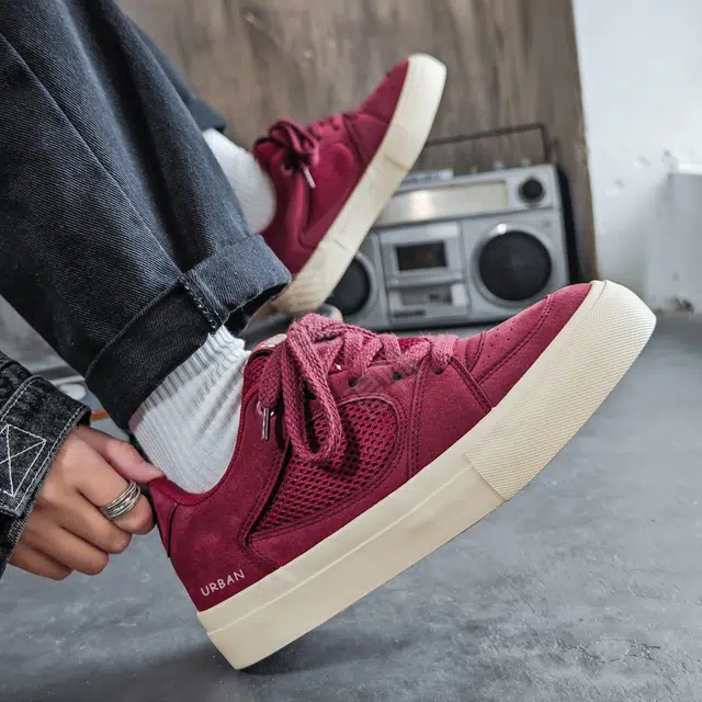 URBAN AUTHENTIC