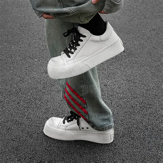 V ZERO FIVE