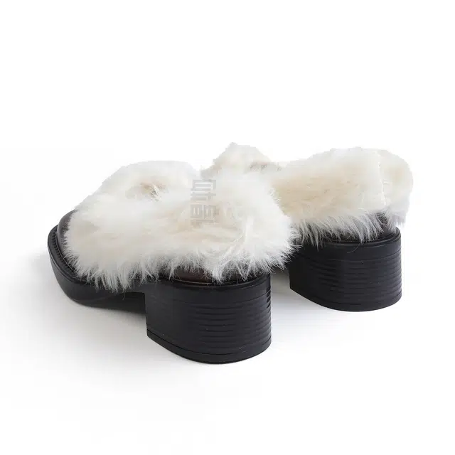 DOLIN COLLECTION