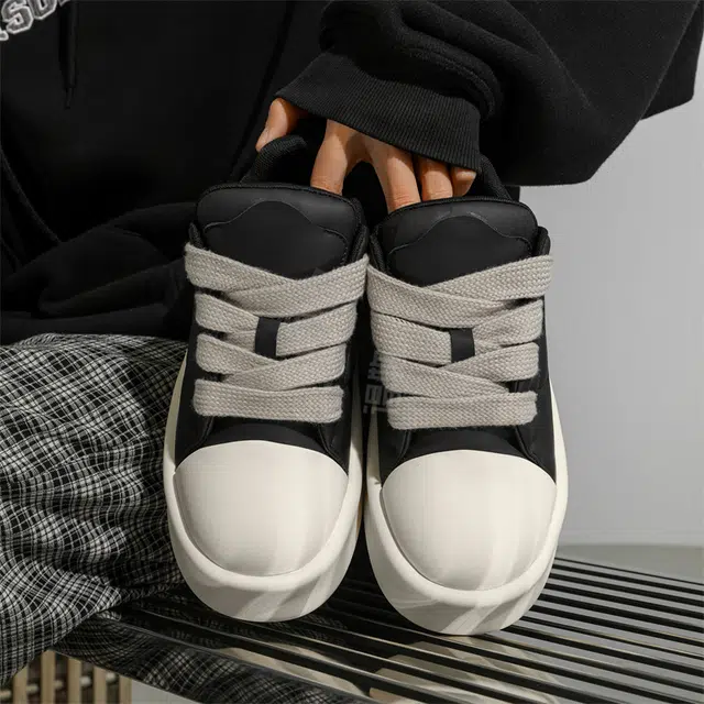 年走索 超纤皮 时尚百搭休闲厚底 低帮 板鞋 男女同款 黑色