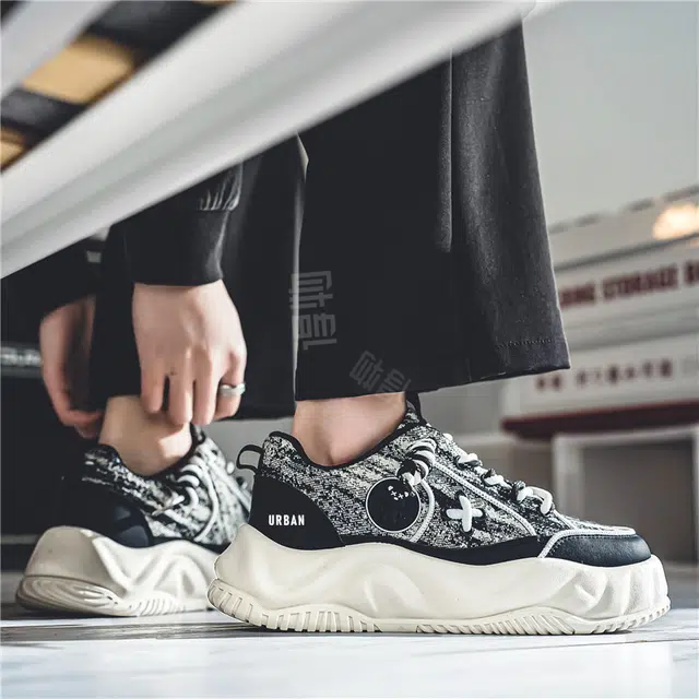 URBAN AUTHENTIC
