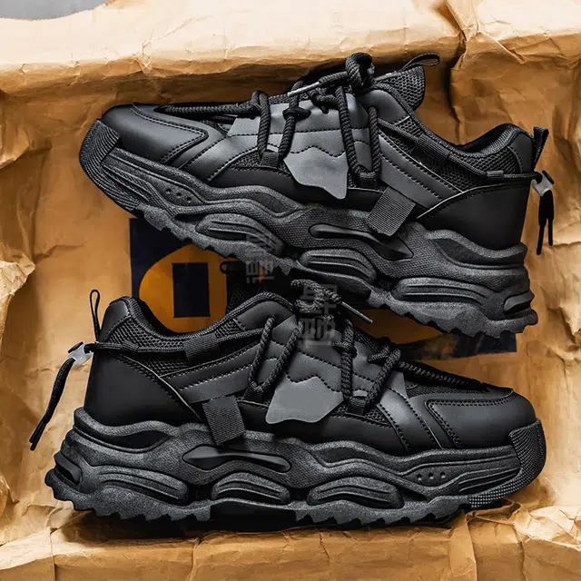 URBAN AUTHENTIC