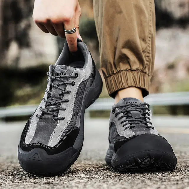 URBAN AUTHENTIC