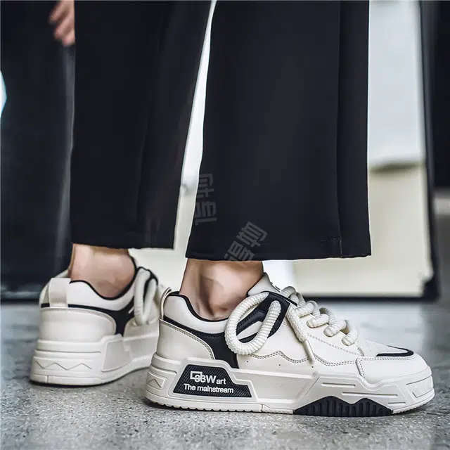 URBAN AUTHENTIC