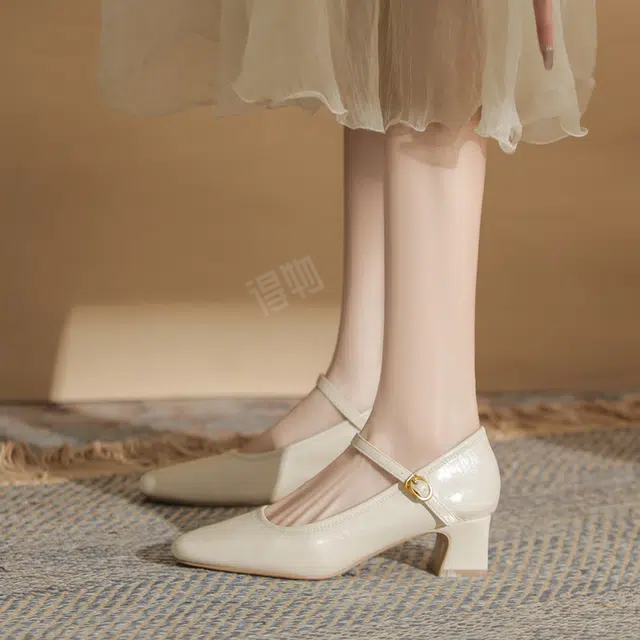 KATHRYN WILSON 4.7cm