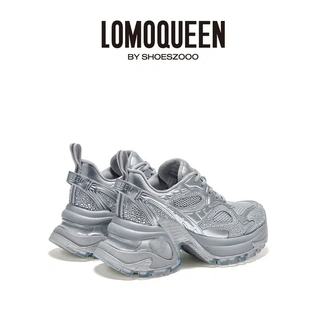 LOMOQUEEN