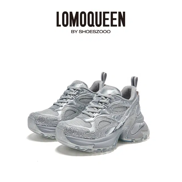 LOMOQUEEN