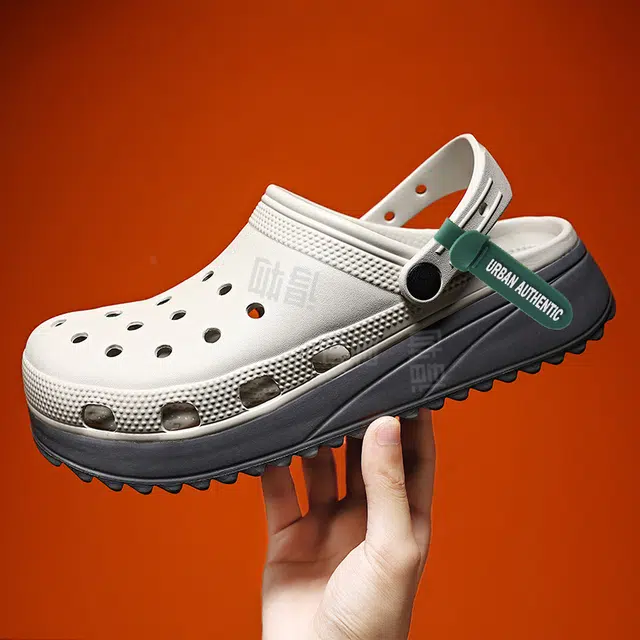 URBAN AUTHENTIC EVA