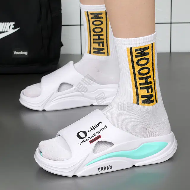 URBAN AUTHENTIC EVA