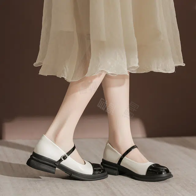 KATHRYN WILSON 5cm