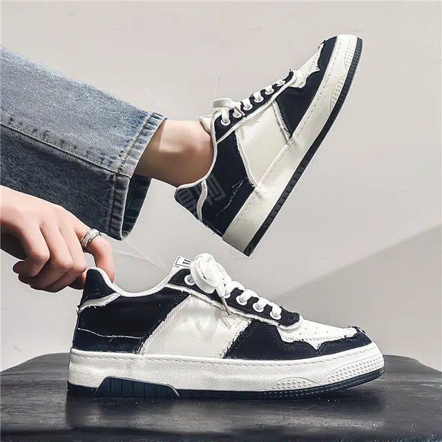 URBAN AUTHENTIC
