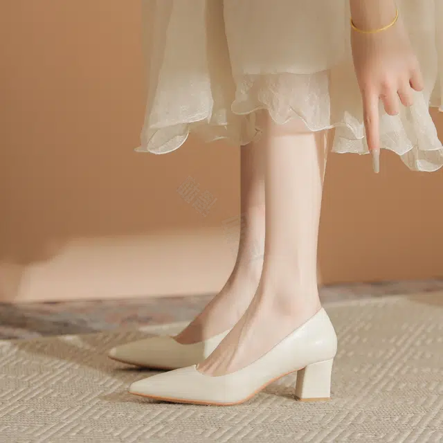 KATHRYN WILSON 5cm