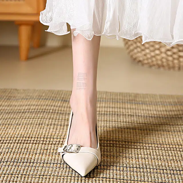 KATHRYN WILSON 5cm